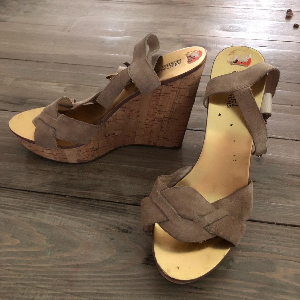 Cork wedges